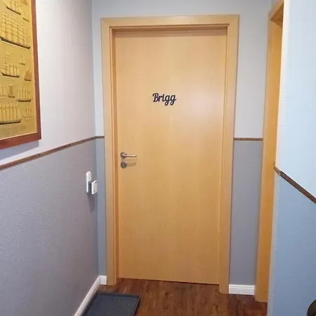 Apartment Brigg *